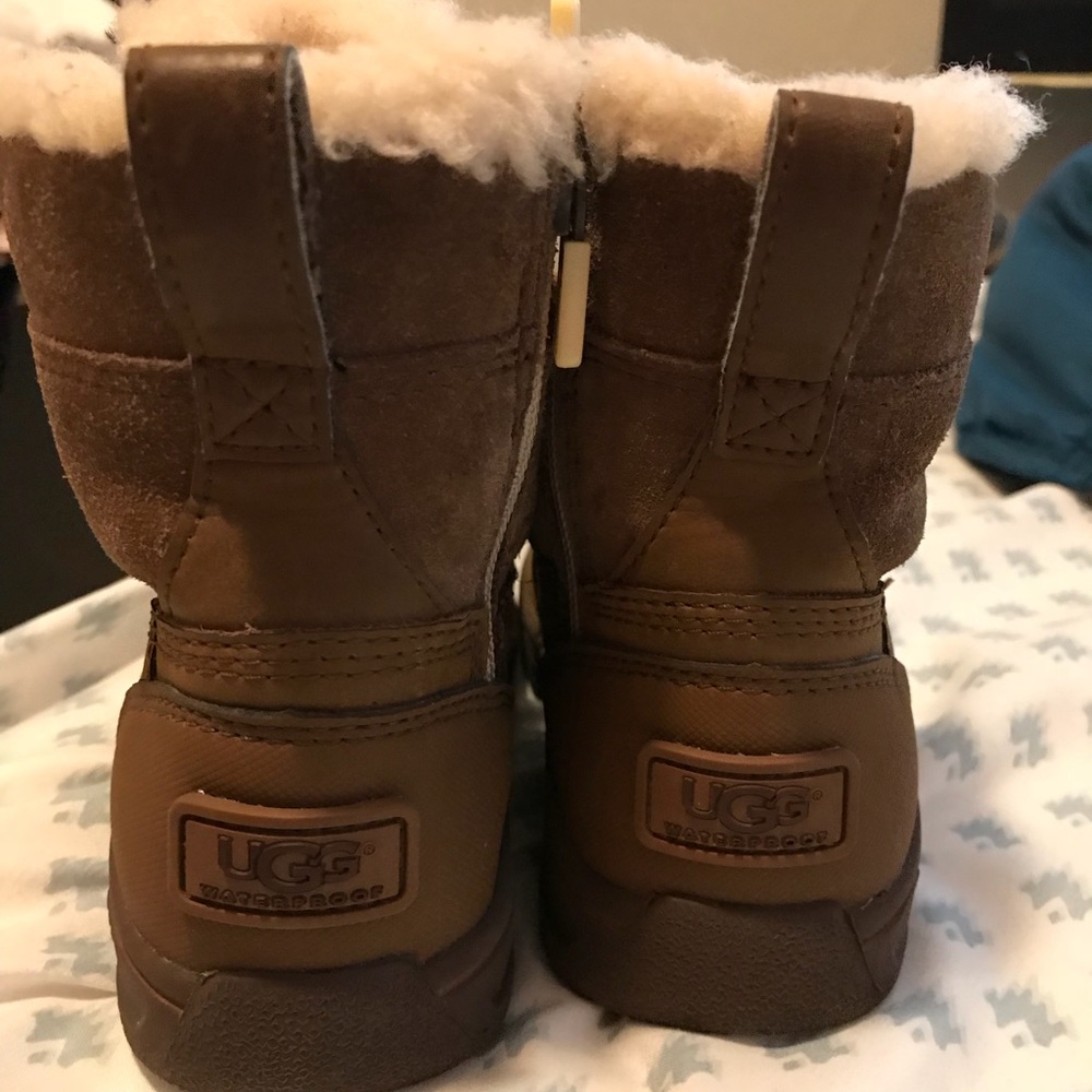 Ugg winter boots